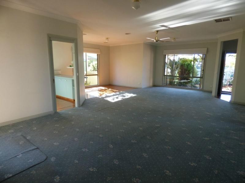 12 Salisbury Street, Benalla VIC 3672