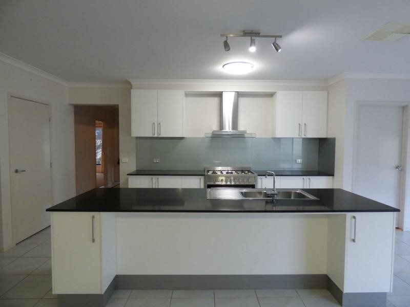 10 The Culdersac, Benalla VIC 3672