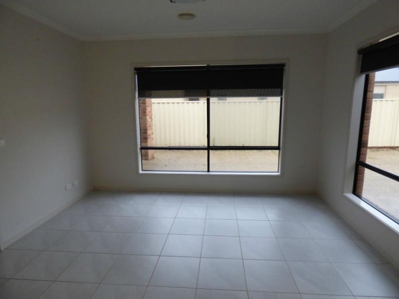 10 The Culdersac, Benalla VIC 3672