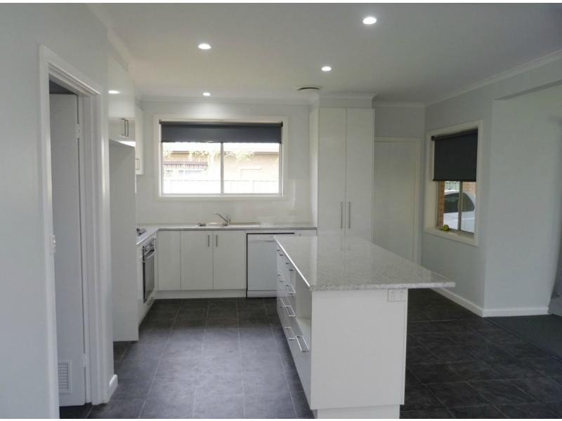 12 Waller Street, Benalla VIC 3672