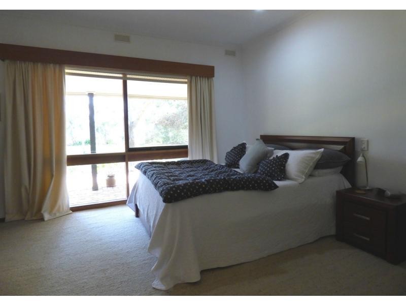 71 Grant Drive, Benalla VIC 3672