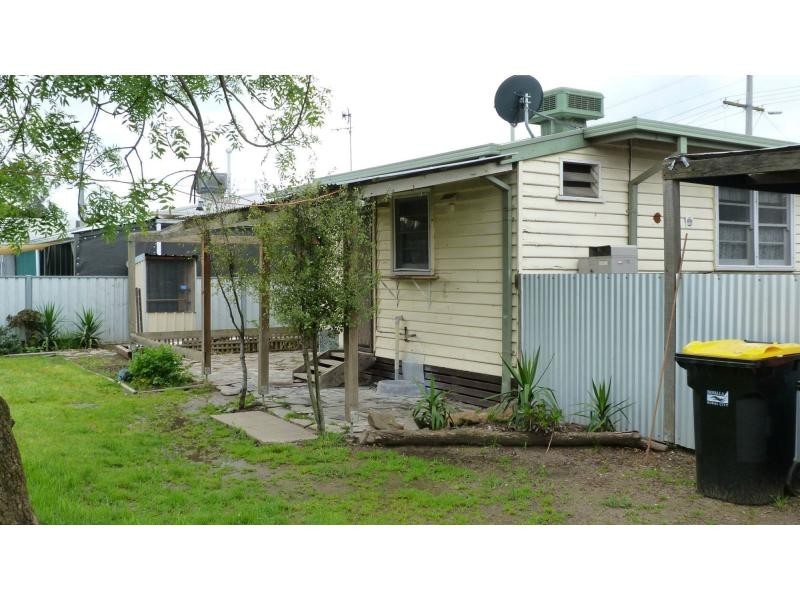 39 Cook Street, Benalla VIC 3672