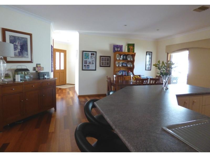 7 Grubissa Court, Benalla VIC 3672