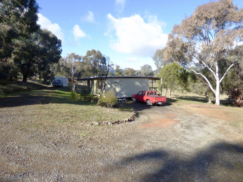 102 Tiger Hill Rd, Tatong VIC 3673