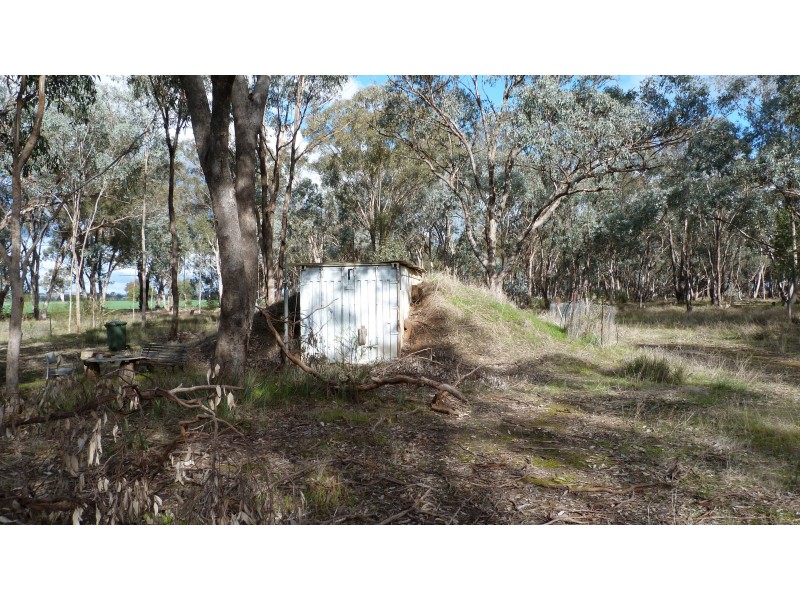 349 Oliver Rd, St James VIC 3727