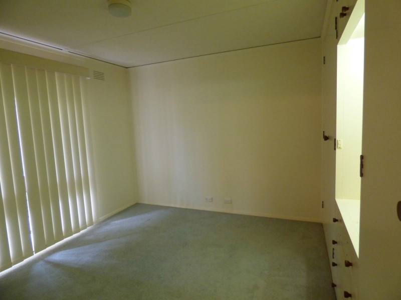 44 Monds Avenue St, Benalla VIC 3672