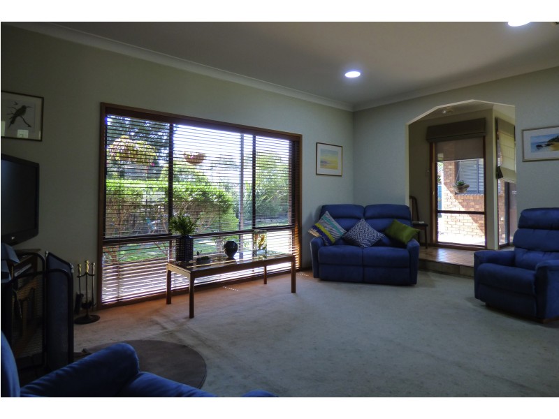 84 Coish Ave, Benalla VIC 3672