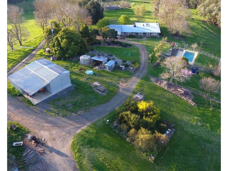 315 Davies Rd, Warrenbayne VIC 3670