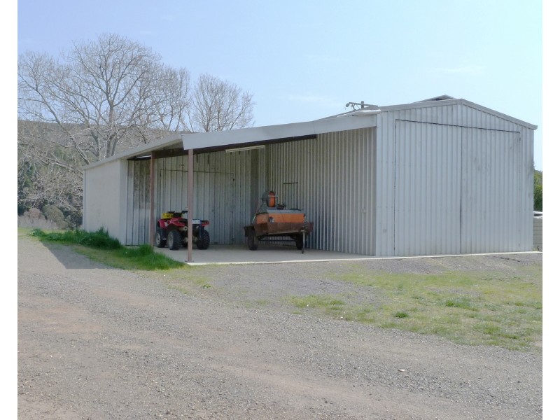 315 Davies Rd, Warrenbayne VIC 3670