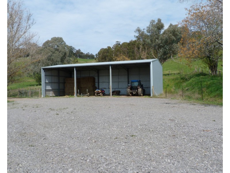 315 Davies Rd, Warrenbayne VIC 3670