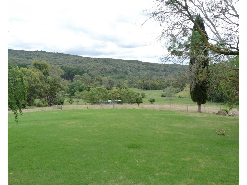 315 Davies Rd, Warrenbayne VIC 3670