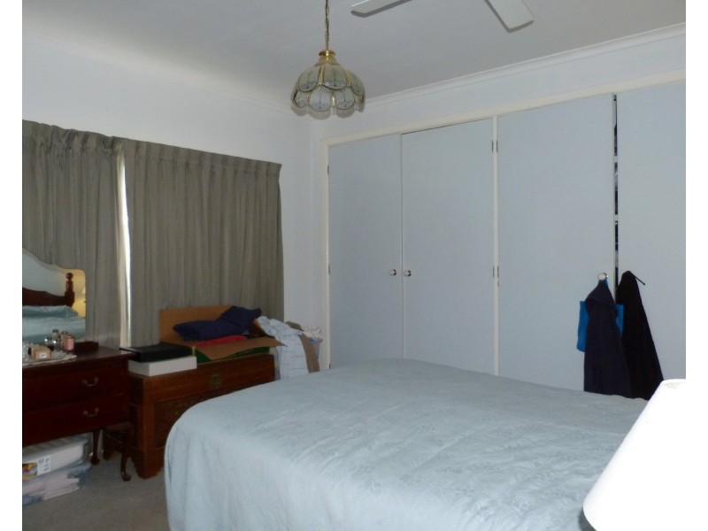 2 Escreet Rd, Warrenbayne VIC 3670