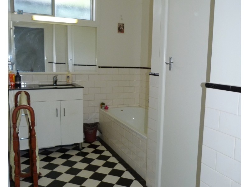 2 Escreet Rd, Warrenbayne VIC 3670