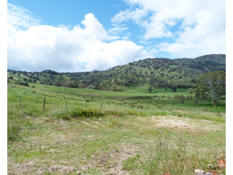 2 Escreet Rd, Warrenbayne VIC 3670