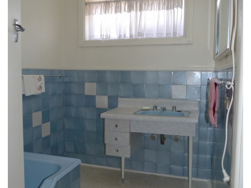 31 Clarke St, Benalla VIC 3672