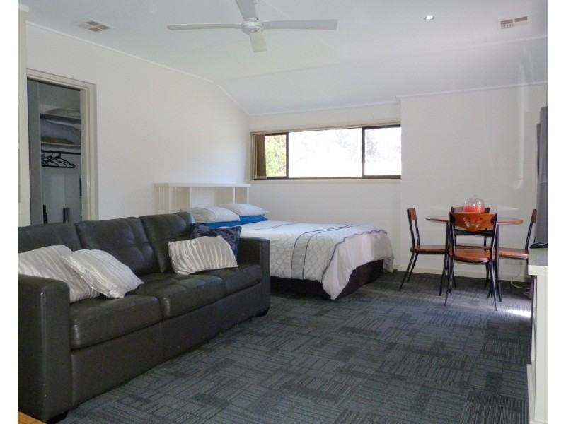 92 Coish Ave, Benalla VIC 3672