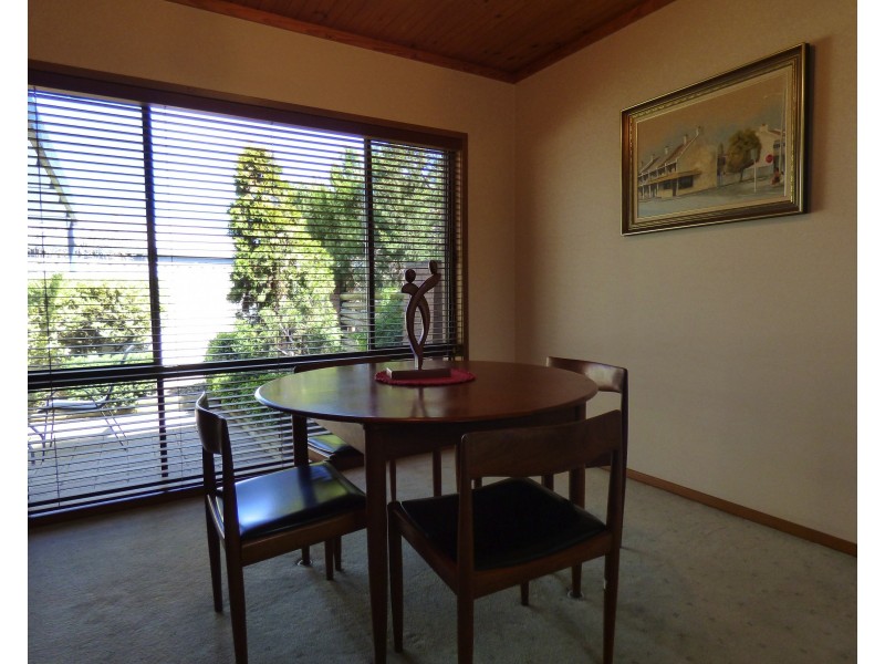 84 Coish Ave, Benalla VIC 3672