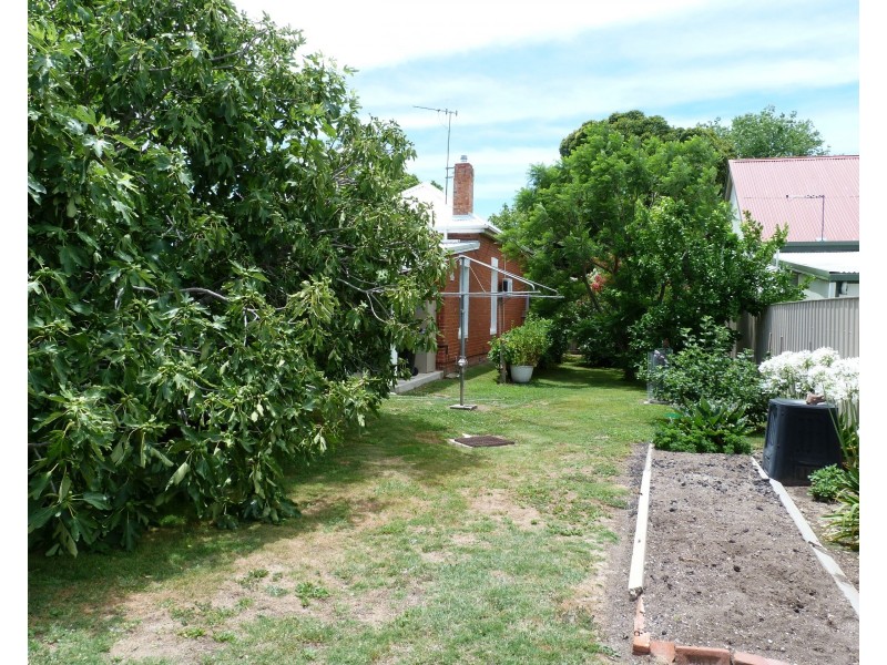 14 Nixon St, Benalla VIC 3672