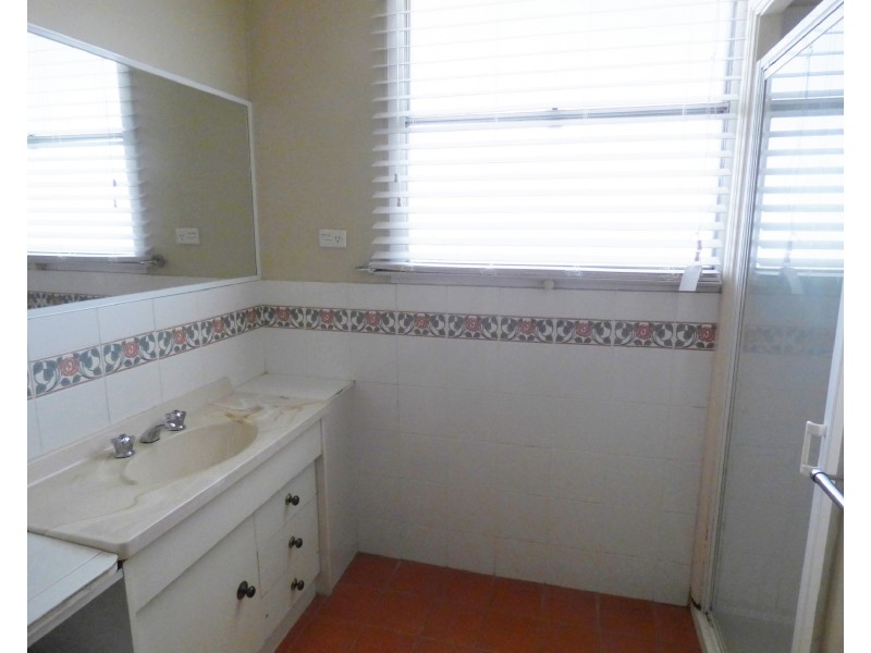 28 William St South, Benalla VIC 3672