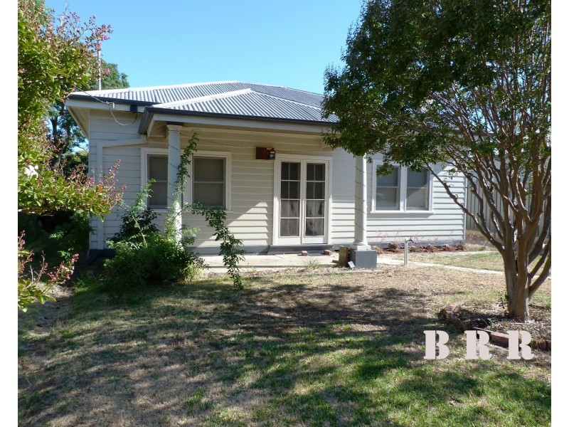 26 Wedge St, Benalla VIC 3672