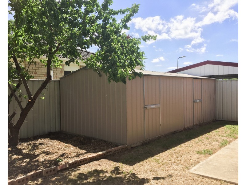 4 Bourke Dr, Benalla VIC 3672