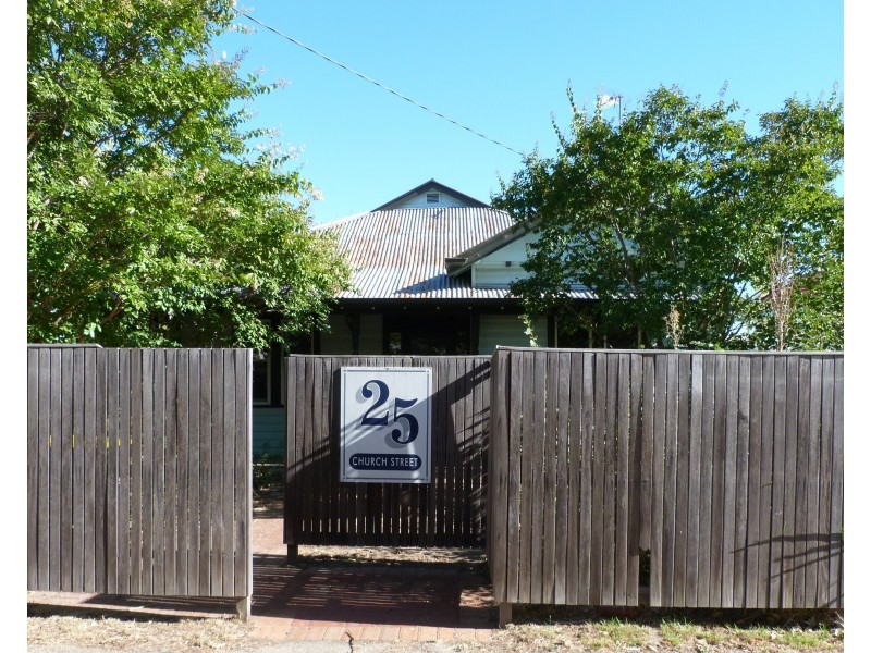 25 Church St, Benalla VIC 3672