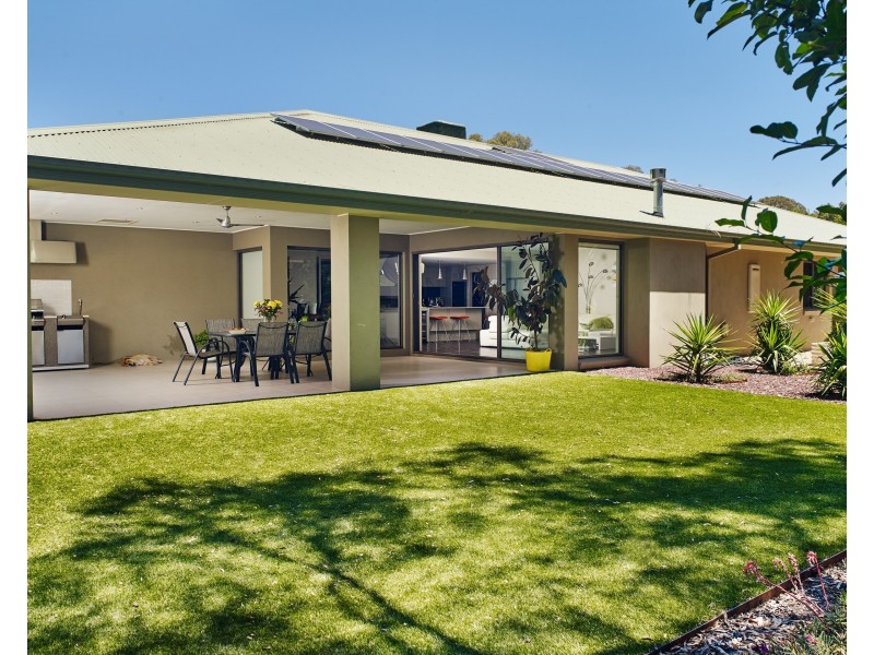 000 Cowan, Benalla VIC 3672