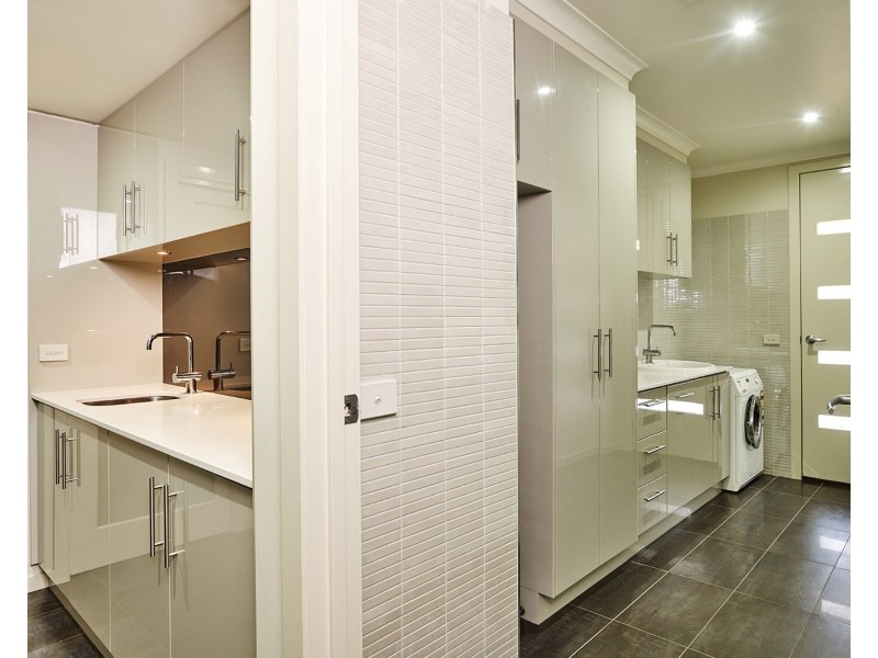 000 Cowan, Benalla VIC 3672