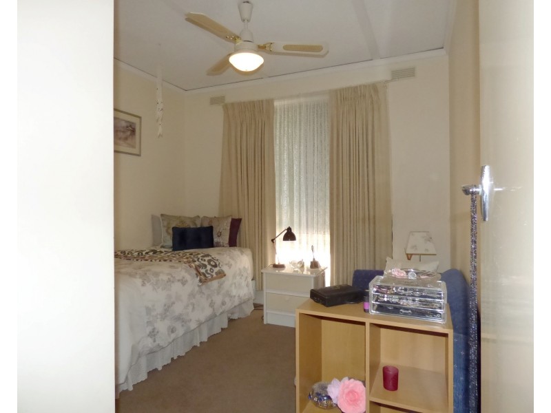 2/31 Walker St, Benalla VIC 3672