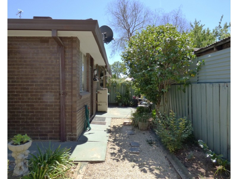 2/31 Walker St, Benalla VIC 3672