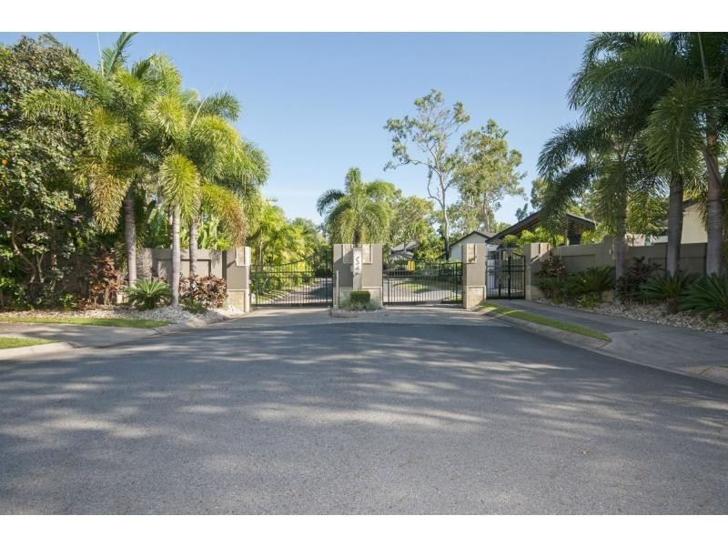 19 ‘The Sands’ Barrier Street, Port Douglas QLD 4877