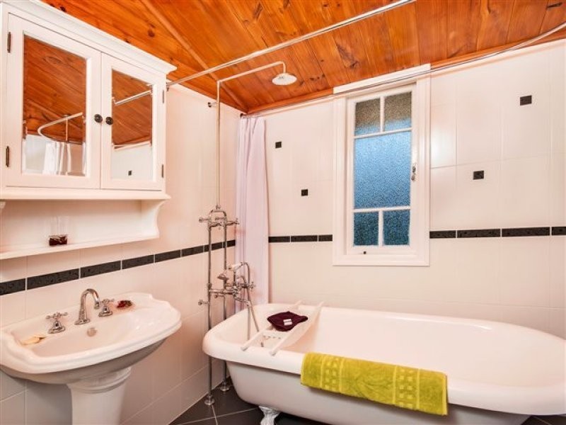 57 Gorge Road, Mossman QLD 4873