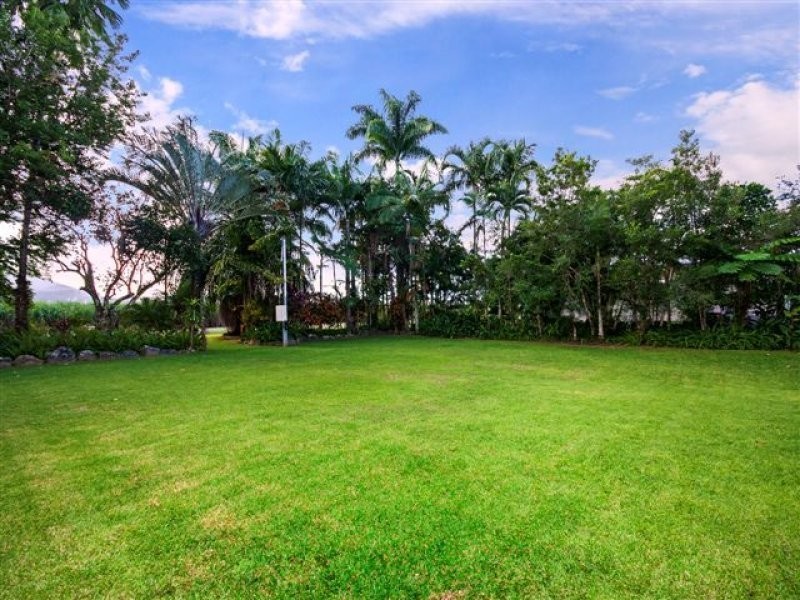 57 Gorge Road, Mossman QLD 4873
