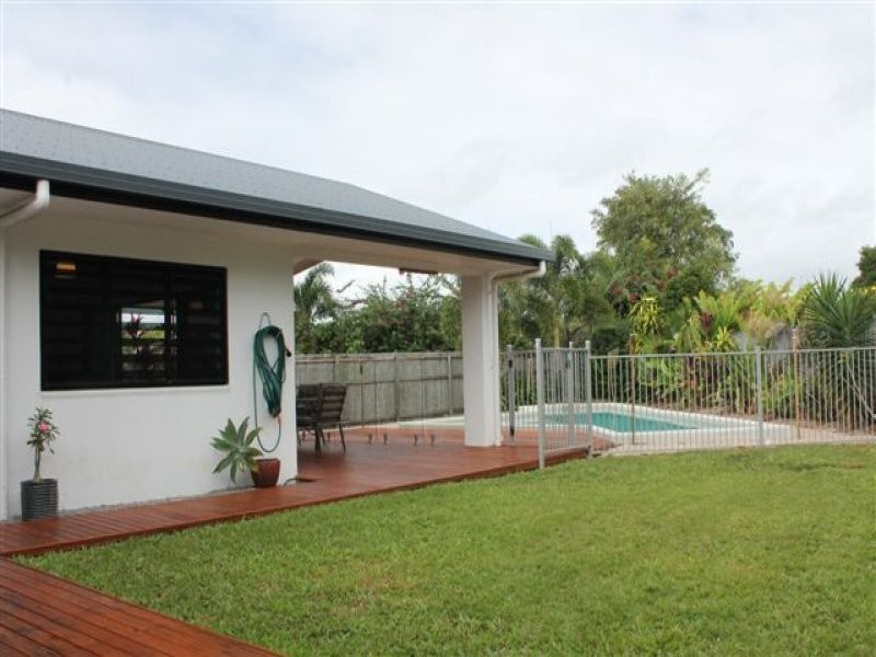 24 Ocean Avenue, Cooya Beach QLD 4873