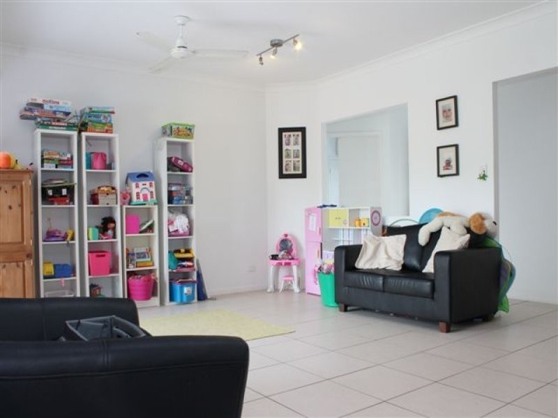 24 Ocean Avenue, Cooya Beach QLD 4873