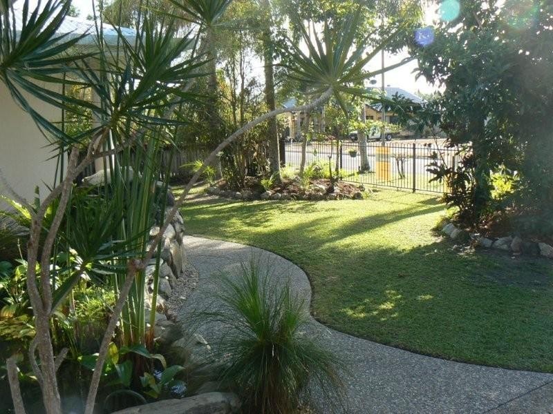 8 Shalom Close, Cooya Beach QLD 4873