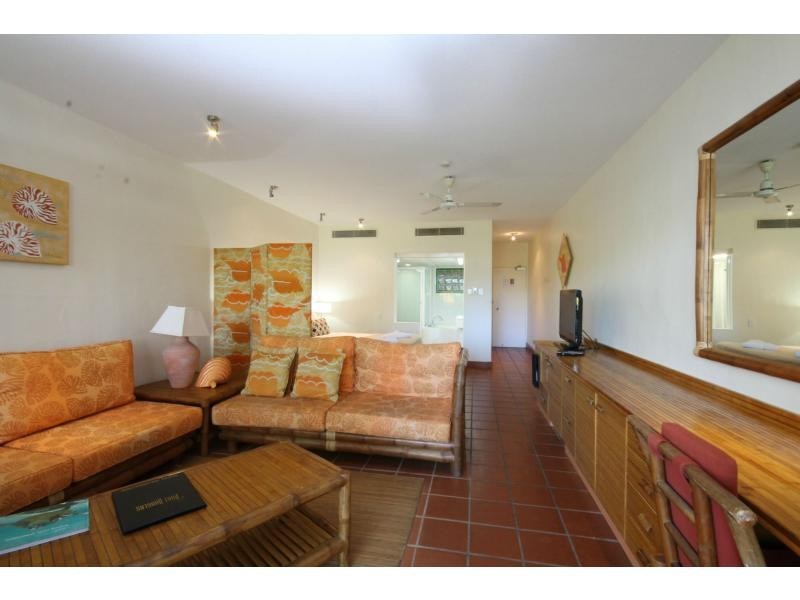Unit 216/2-4 Macrossan ‘Club Tropical’ Street, Port Douglas QLD 4877