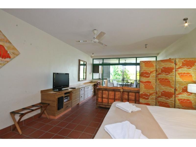 Unit 216/2-4 Macrossan ‘Club Tropical’ Street, Port Douglas QLD 4877