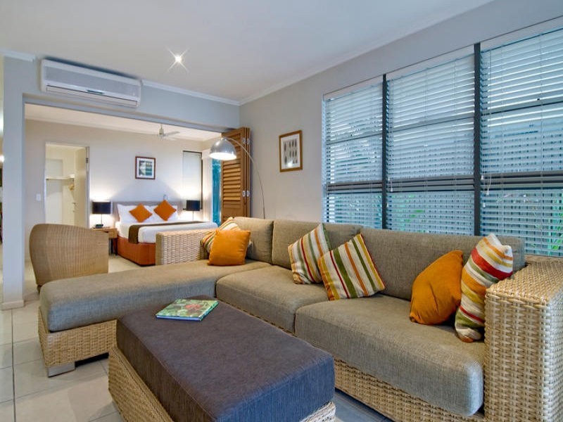 63 Vasey Esplanade, Trinity Beach QLD 4879