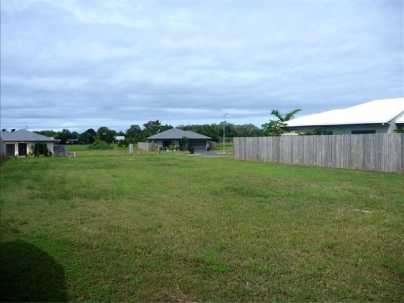 3 Yidi Close, Cooya Beach QLD 4873
