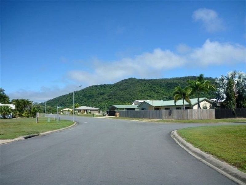 1 Sylvia Close, Wonga QLD 4873