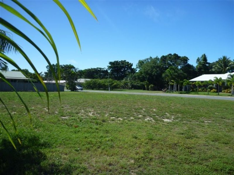 1 Sylvia Close, Wonga QLD 4873