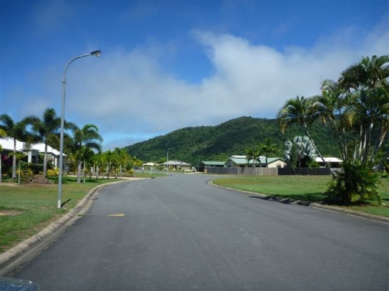 1 Sylvia Close, Wonga QLD 4873