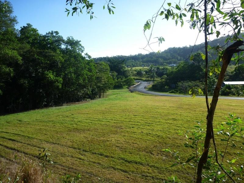 16 Thomson Low Drive, Shannonvale QLD 4873