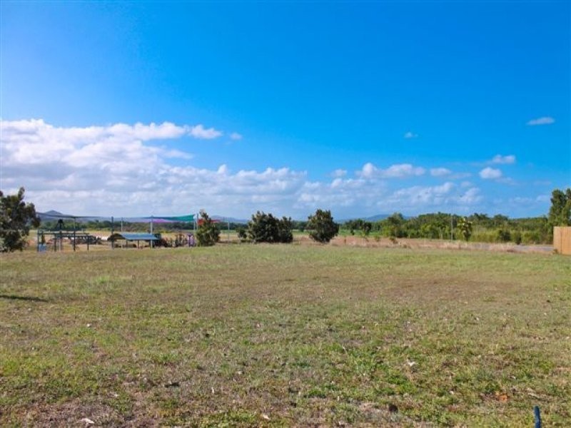 L47 Cooya Beach Road, Cooya Beach QLD 4873