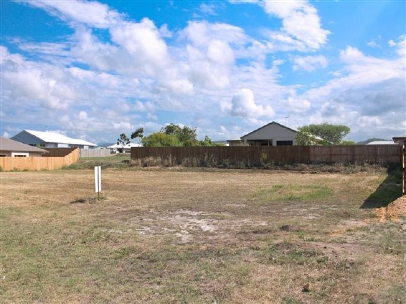 L174 Lou Prince Drive, Cooya Beach QLD 4873