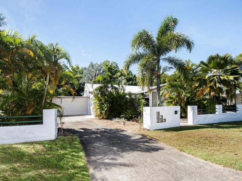 39 Kalkuri Close, Wonga QLD 4873