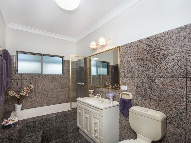 39 Kalkuri Close, Wonga QLD 4873