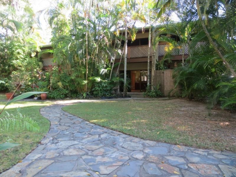 8/9 Tropic Court, Port Douglas QLD 4877