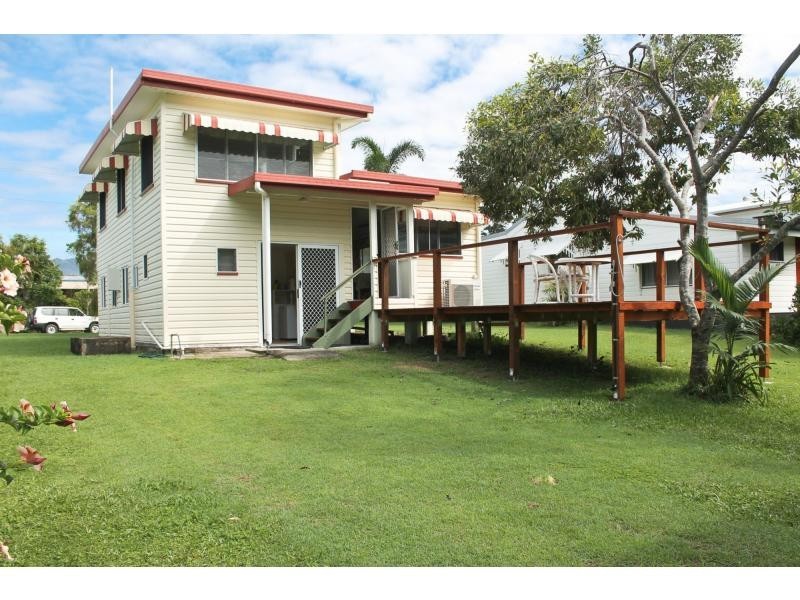 49 Andrews Street, Newell QLD 4873
